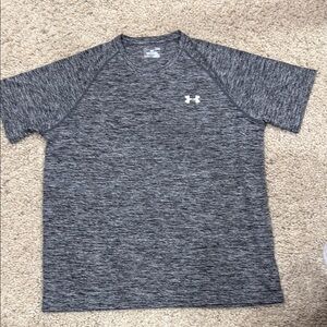 Under Armour Men's Gray Performance Shirt Heat Gear